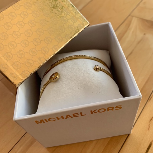 Michael kors crystal set bangle Outlet